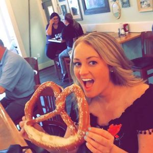 Meet your Posher, Amanda